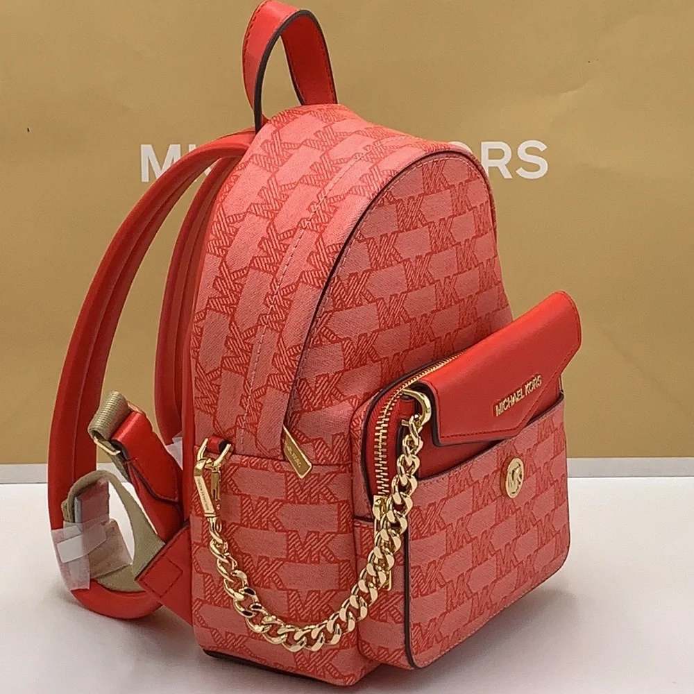 MICHAEL KORS
Maisie Extra-Small Pebbled Leather 2-in-1 Backpack
Dark Sangria
NWT